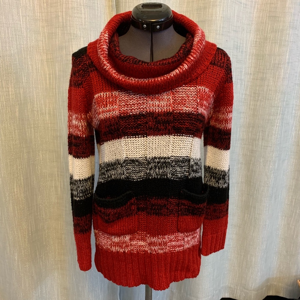 Canyon River Blues M Red/Black Tube Sweater